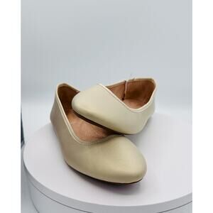 Old Navy Champagne Gold Ballet Flats Womens Size 8  Slip On Shoes NWT